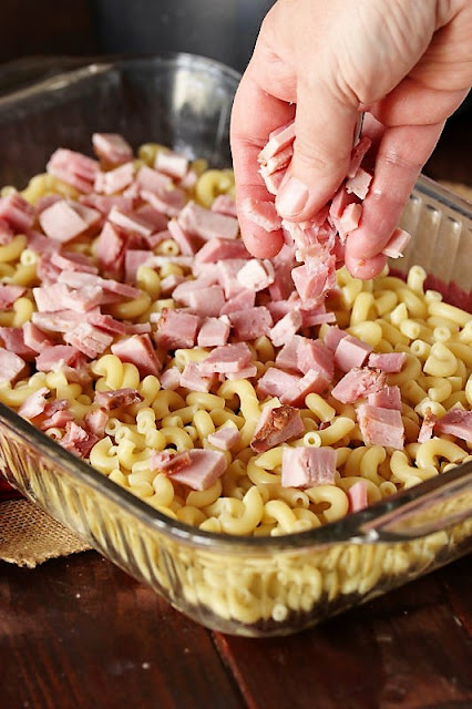 How to Make Baked Ham Macaroni and Cheese Image
