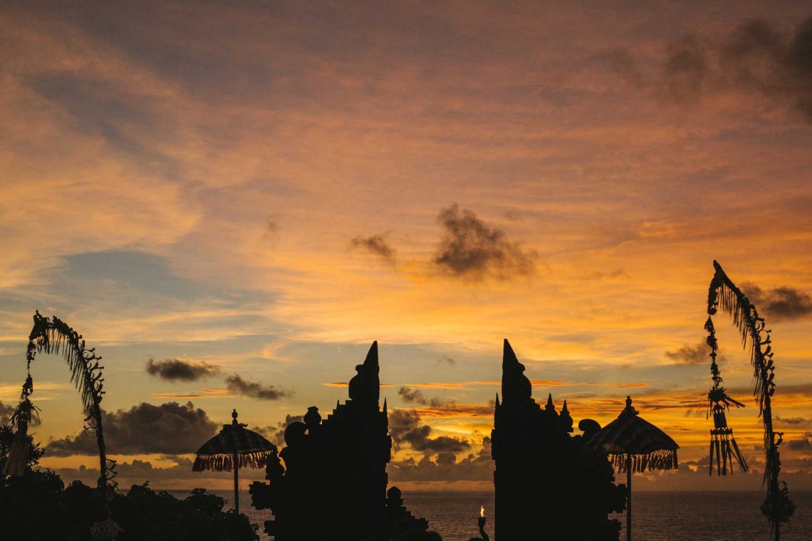Sunset di Kuil Uluwatu, Bali