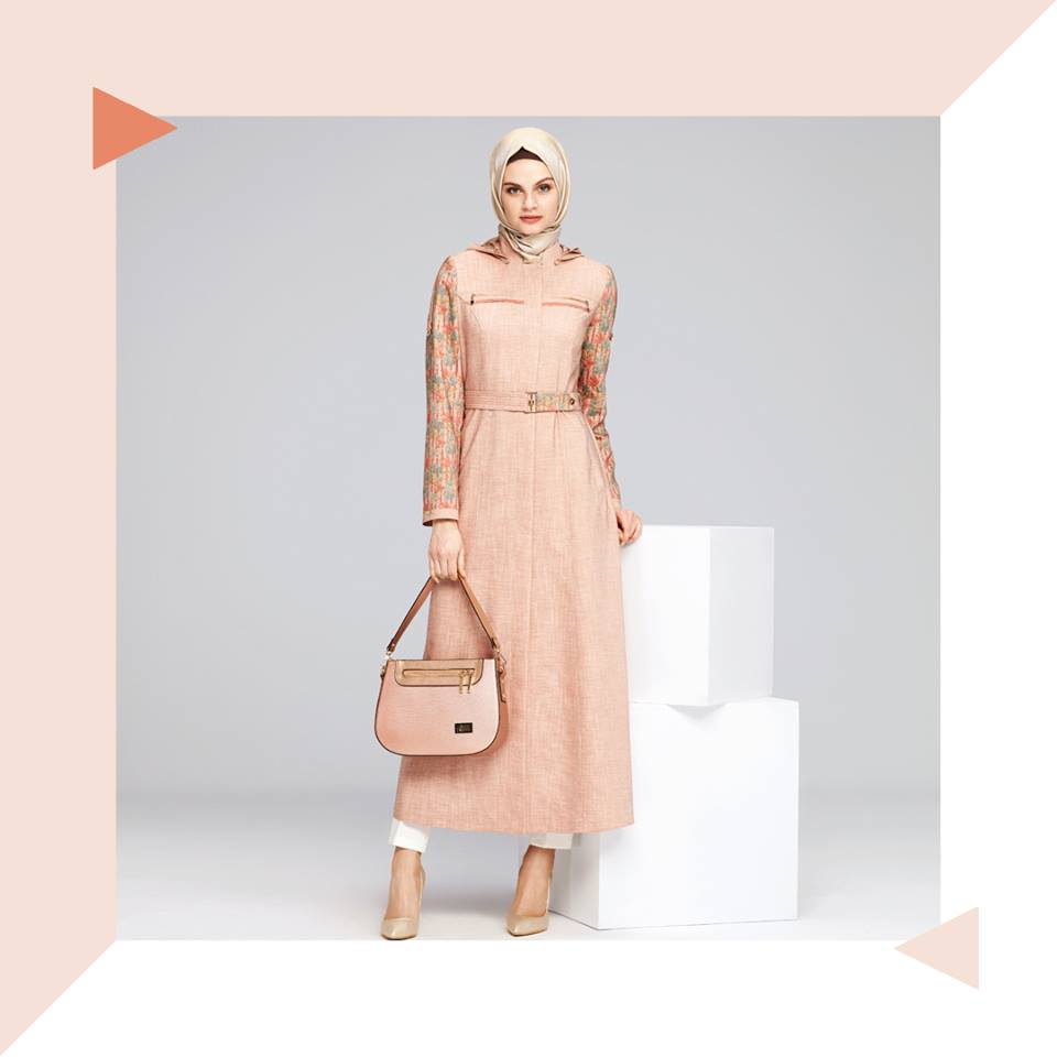 Zuhre Hijabs Lance Sa Nouvelle Collection Printemps Ete 2018 Hijab Fashion And Chic Style
