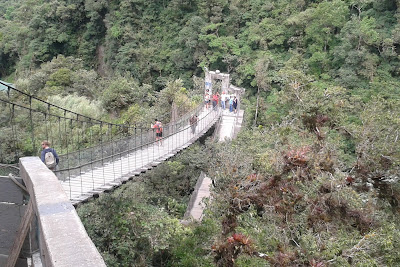 Puente colgante Pailón diablo Ecuador Baños