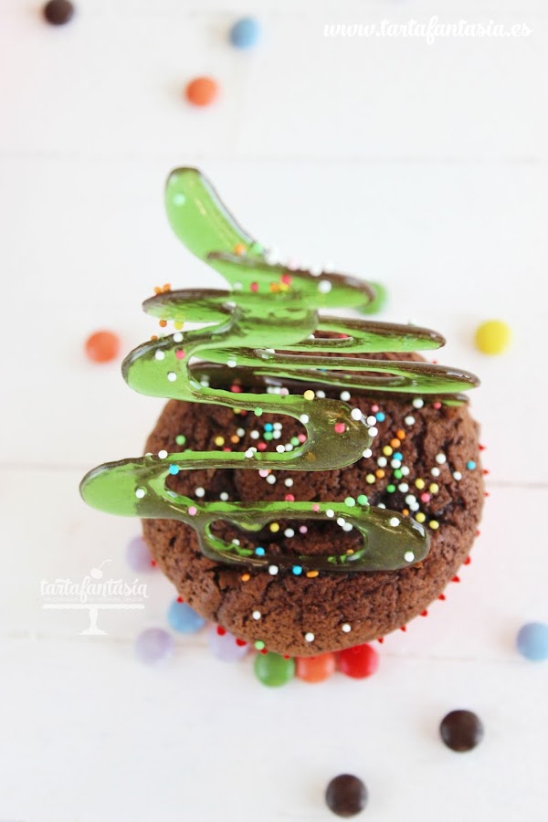 cupcakes con árbol de navidad de cristal comestible