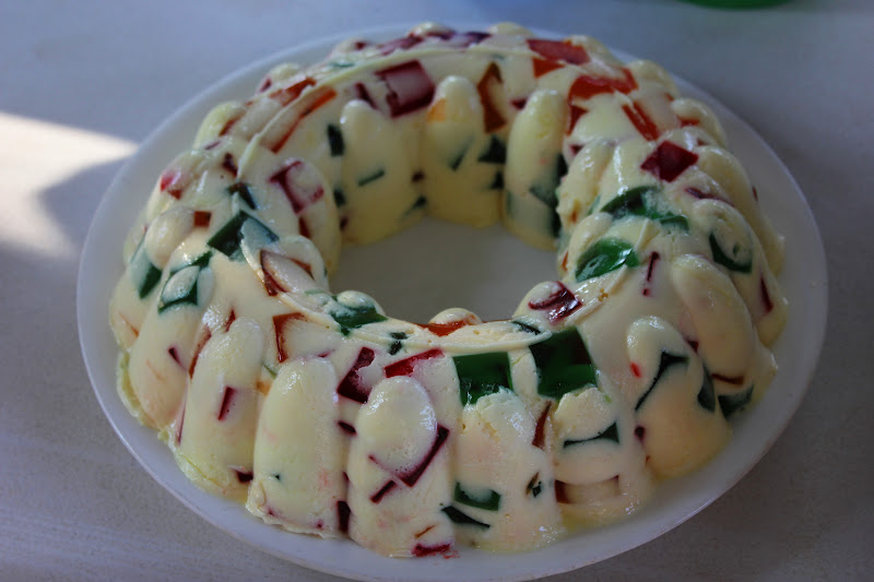 100 Delicious Crown Jewel Dessert