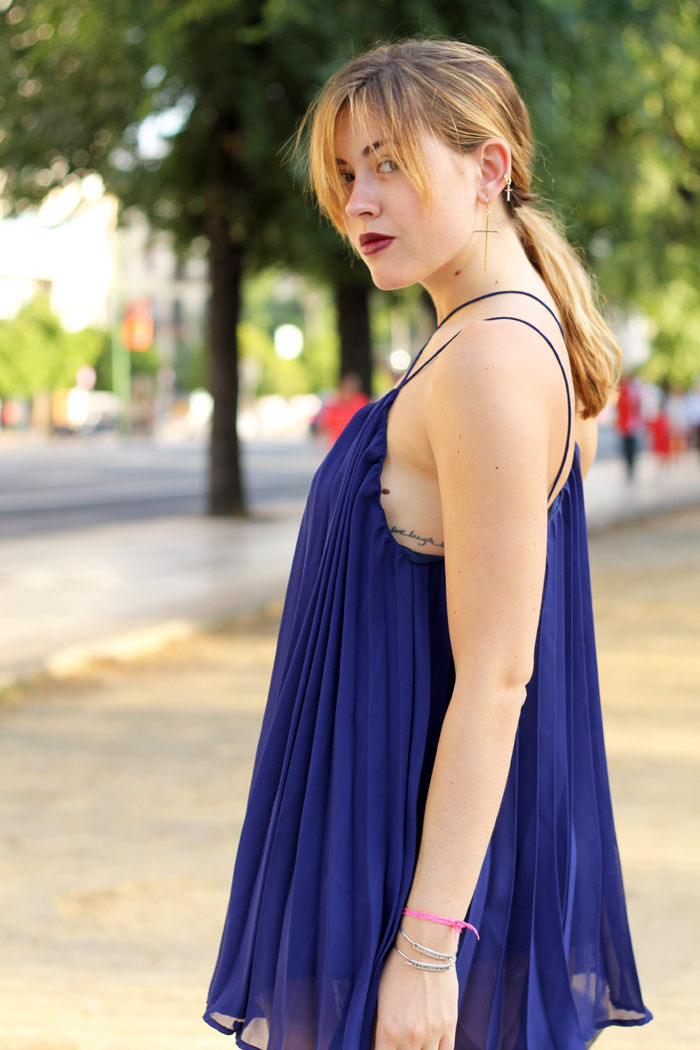 blue pleats mini dress