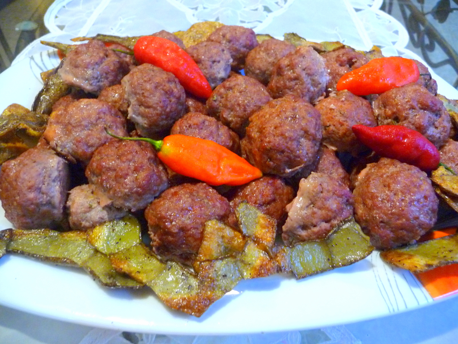 SPLENDID LOWCARBING BY JENNIFER ELOFF SIMPLE BAKED MEATBALLS