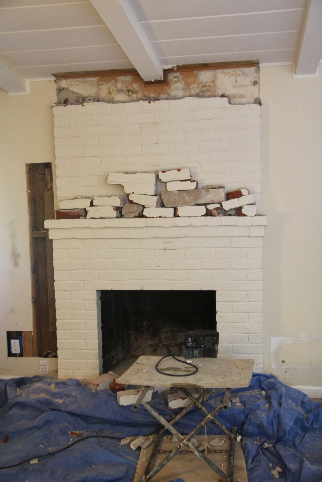 Nicolle's Originals Fireplace Remodel Part 2 Bricks to Ledgestone