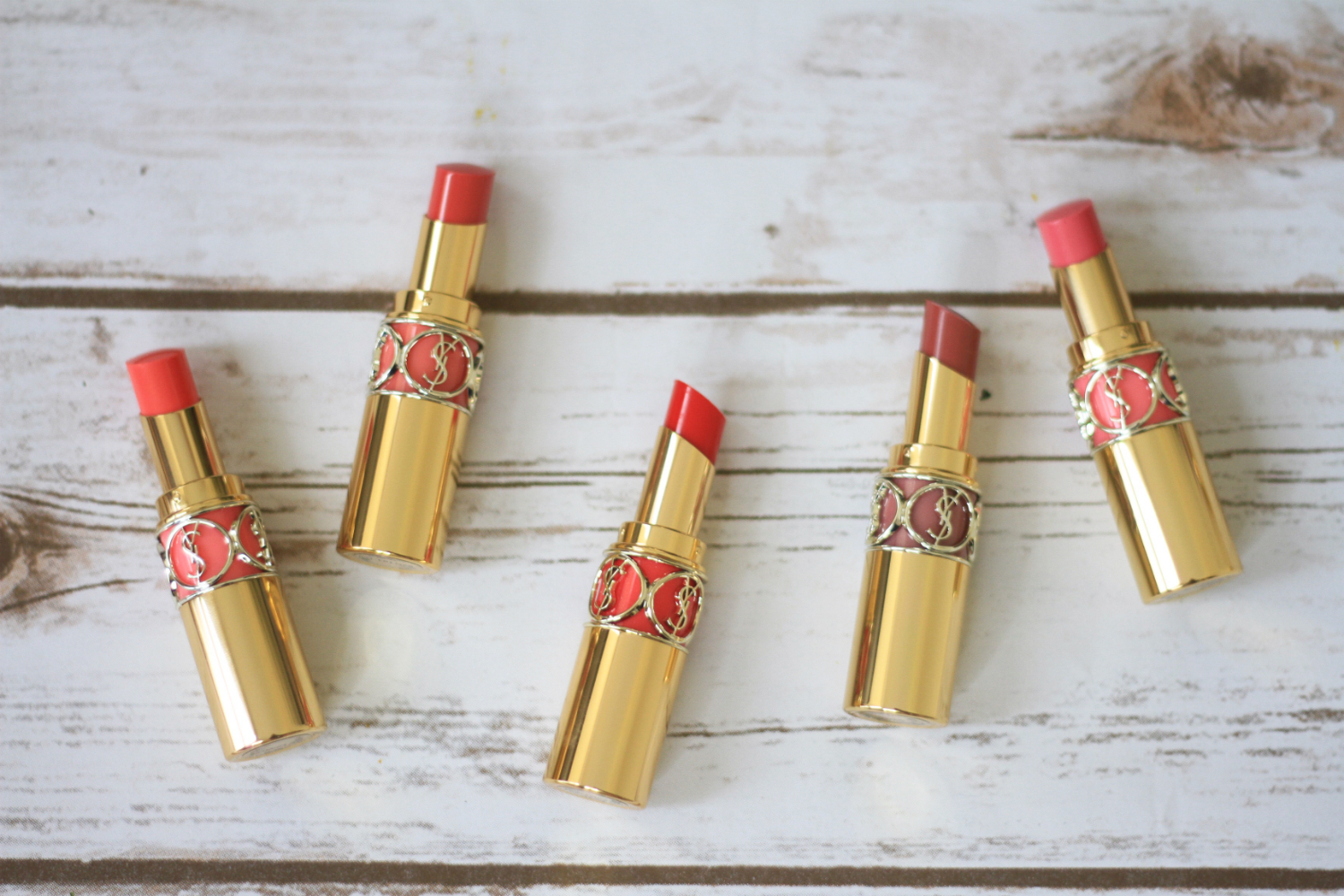 REVIEW & SWATCHES: YSL Rouge Volupte Shine!