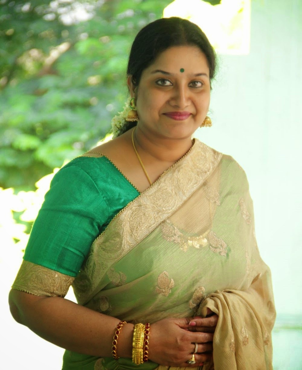 Tulasi Aunty latest beautiful photos - Latest Tamil Actress, Telugu