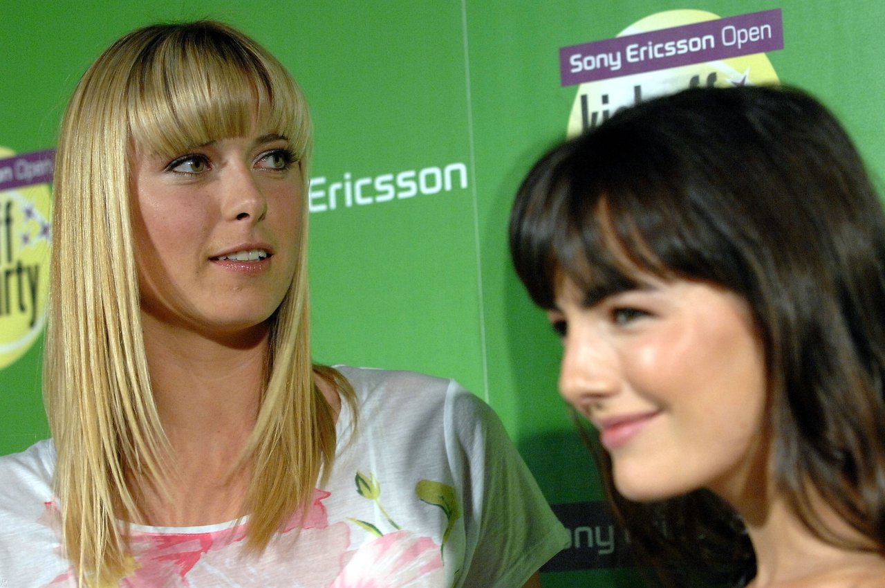 Camilla Belle Wallpapers