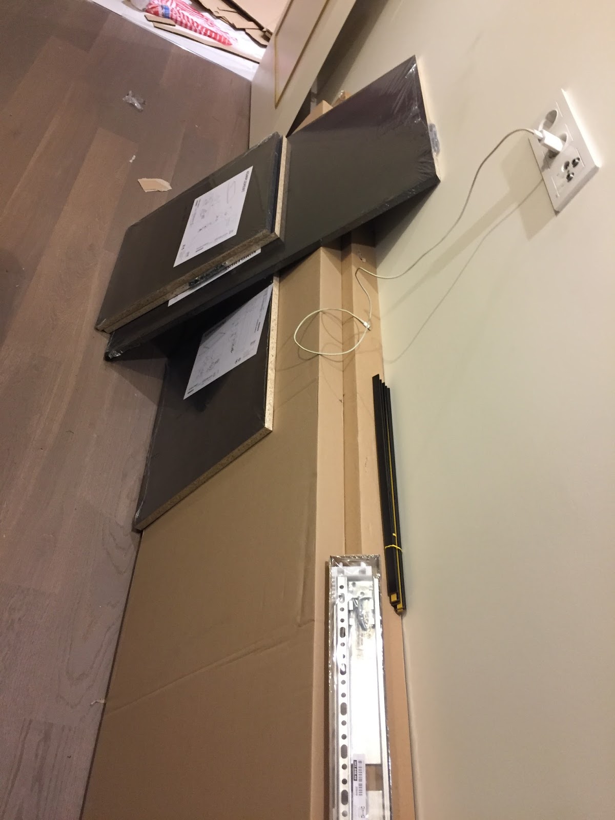 Mobilya Montajcısı 0532 685 4801 Mobilya montaj ustası