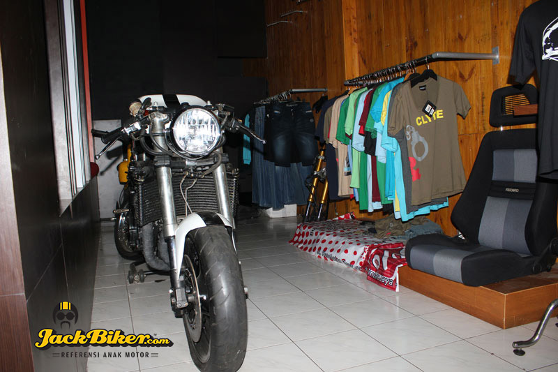 Bengkel Modifikasi Motor Di Tangerang Selatan ~ Yamaha New Vixion