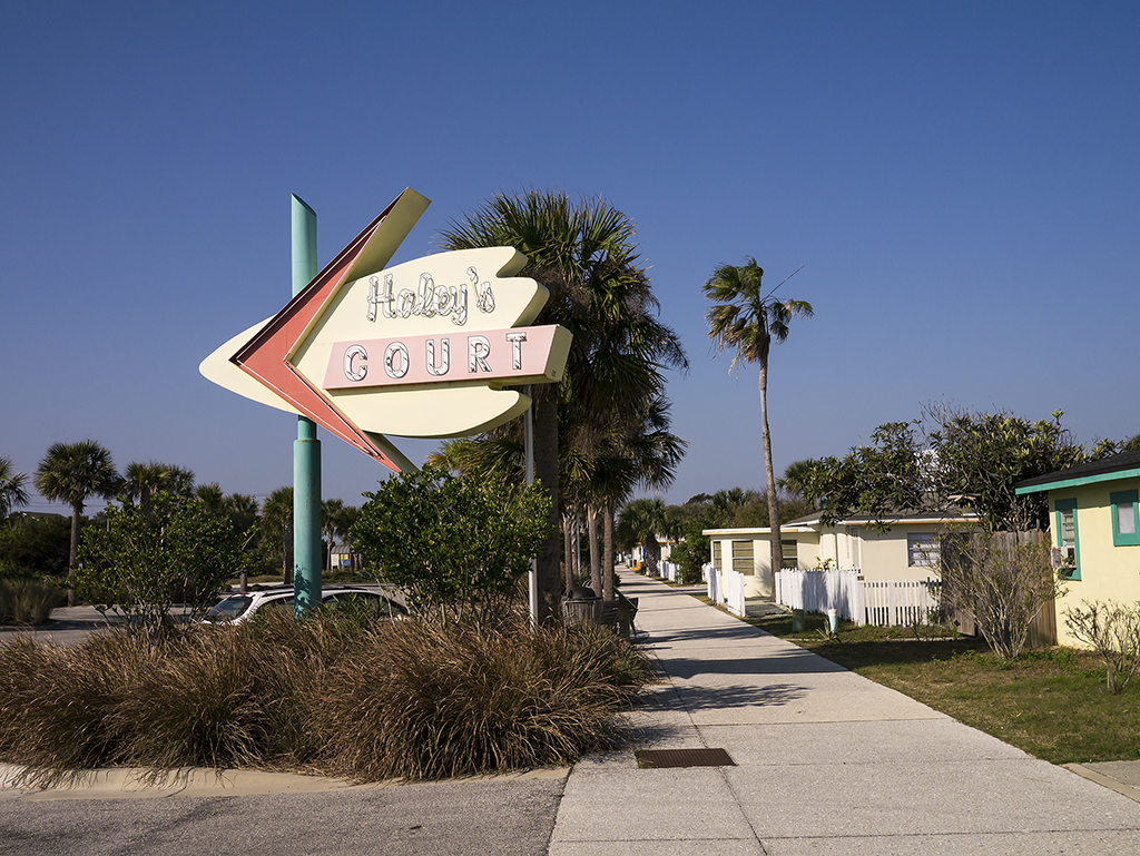 North Florida Pictures Haley's Court, Vilano Beach