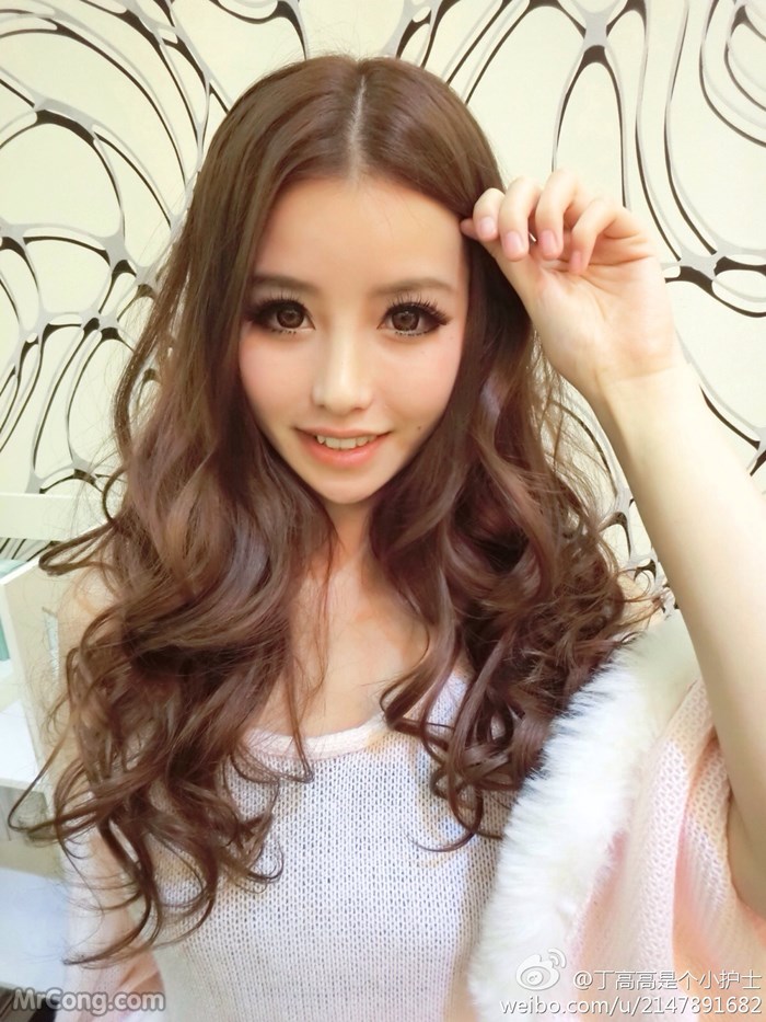 Cute selfie of ibo 高高 是 个小 护士 on Weibo (235 photos) photo 11-19