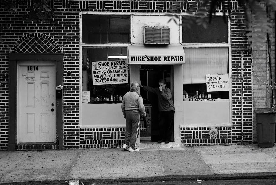 Walk in New York Bronx Mike Shoe Repair