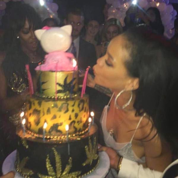 Rihanna's Weed themed Birthday cake