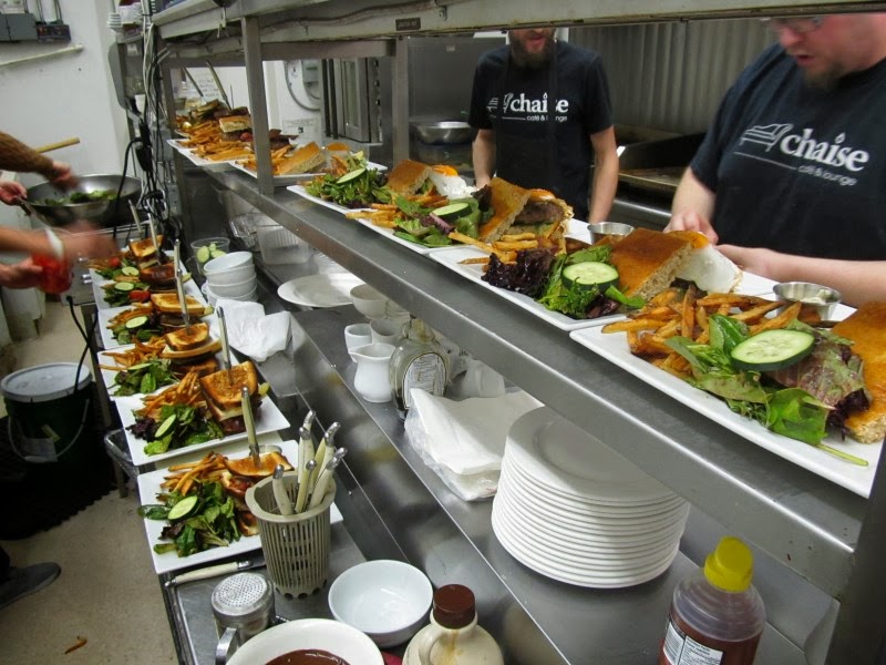 Burger Club Winnipeg Chaise Cafe 4 5