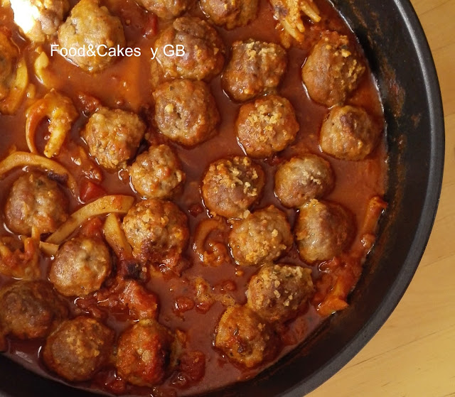 Albóndigas con sepia - Food & Cakes