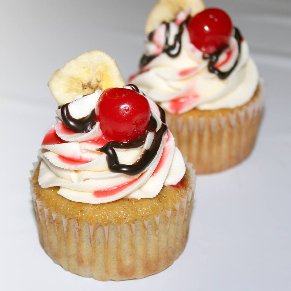Pakistani Kitchen Banana Split Cupcake