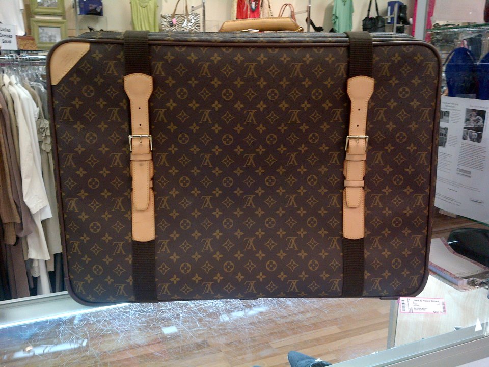 Louis Vuitton purses on Consignment in Atlanta, Ga | Back By Popular Demand Consignment