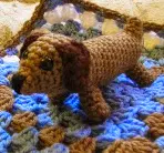 http://crochetbymaggiescraftsale.blogspot.co.uk/2014/09/dachshunddoggy-pattern-is-for-puppy.html