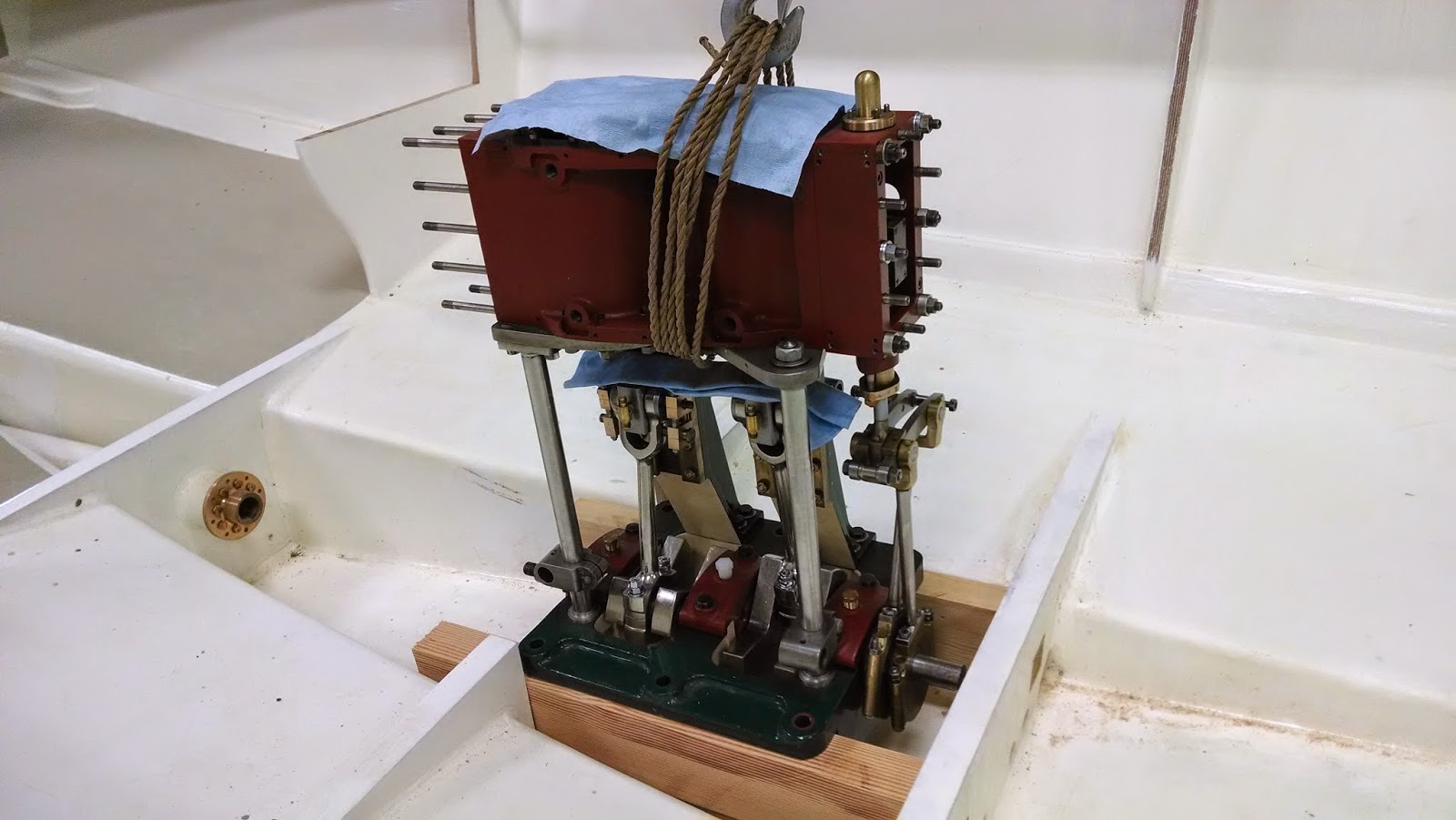 SL IONA A Victorian Launch Engine Beds