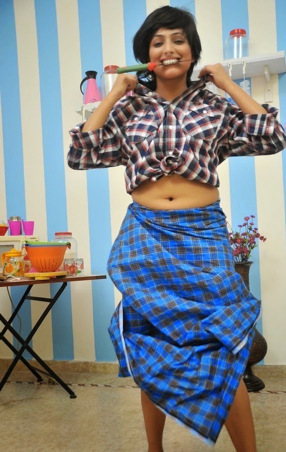 Actress Haripriya Lungi Dance And Navel Show Stills From Galata Movie 20769 Hot Sex Picture