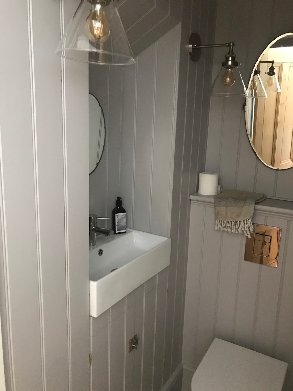 Makeover - Downstairs Cloakroom - Roses and Rolltops