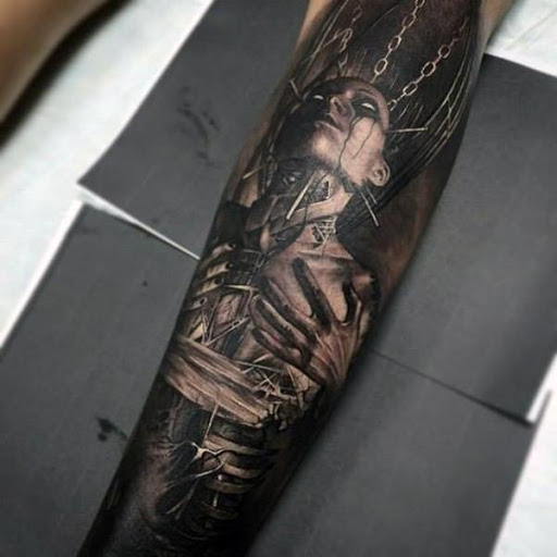 Torturado feminino tatuagem