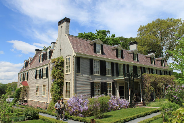 A Lady in Boston : Nearby: Peacefield