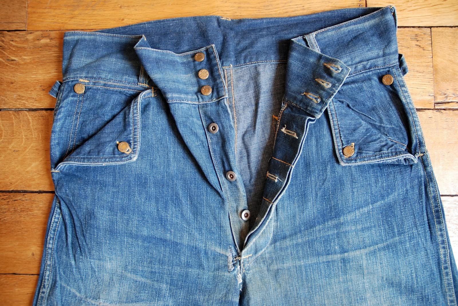 The Vintage Catalogue Rare 1940 HEADLIGHT Denim Jeans POCKET FLAPS