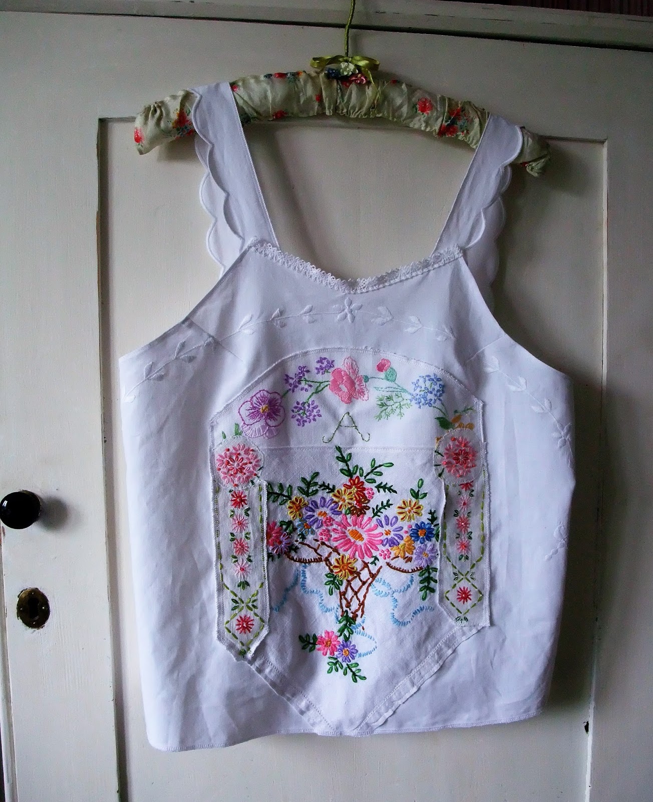 Refashion Coop ANOTHER LINEN LOVELY MORE VINTAGE LINENS INTO