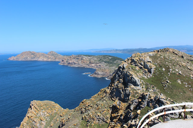 Las islas de Monteagudo y del Faro.