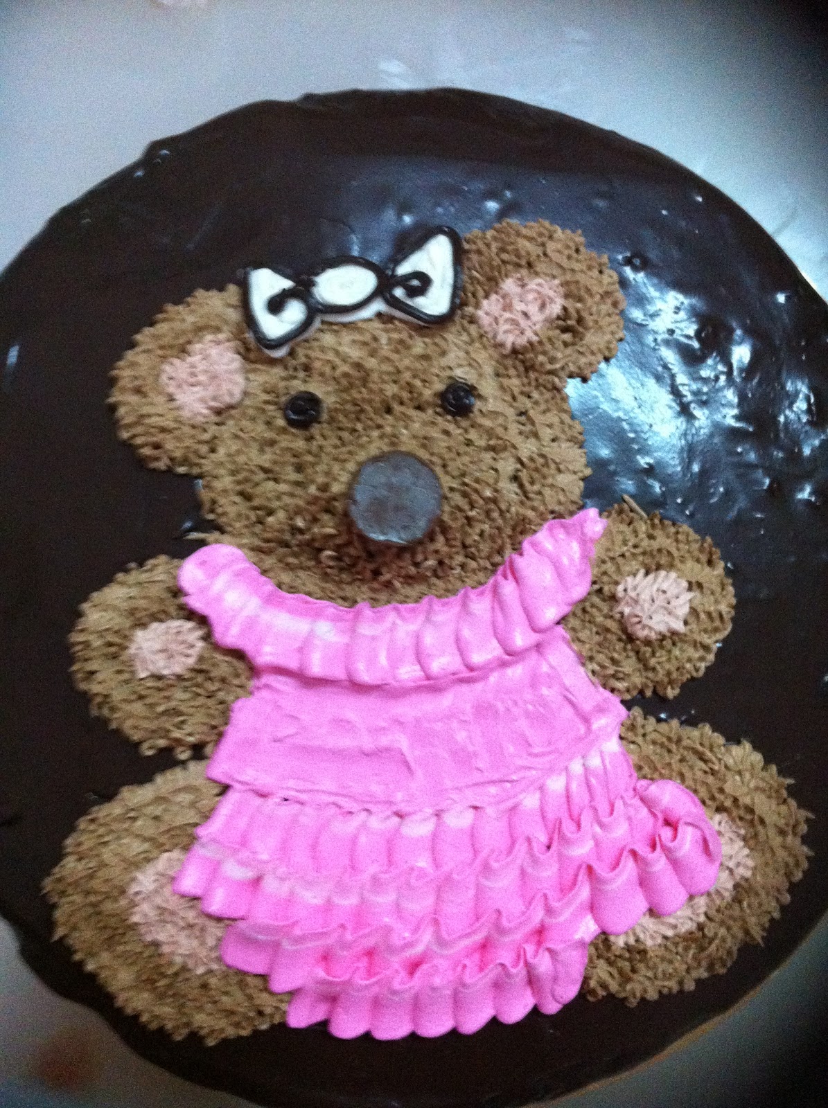 maria-homemade-cake-how-to-decorate-a-teddy-bear-cake