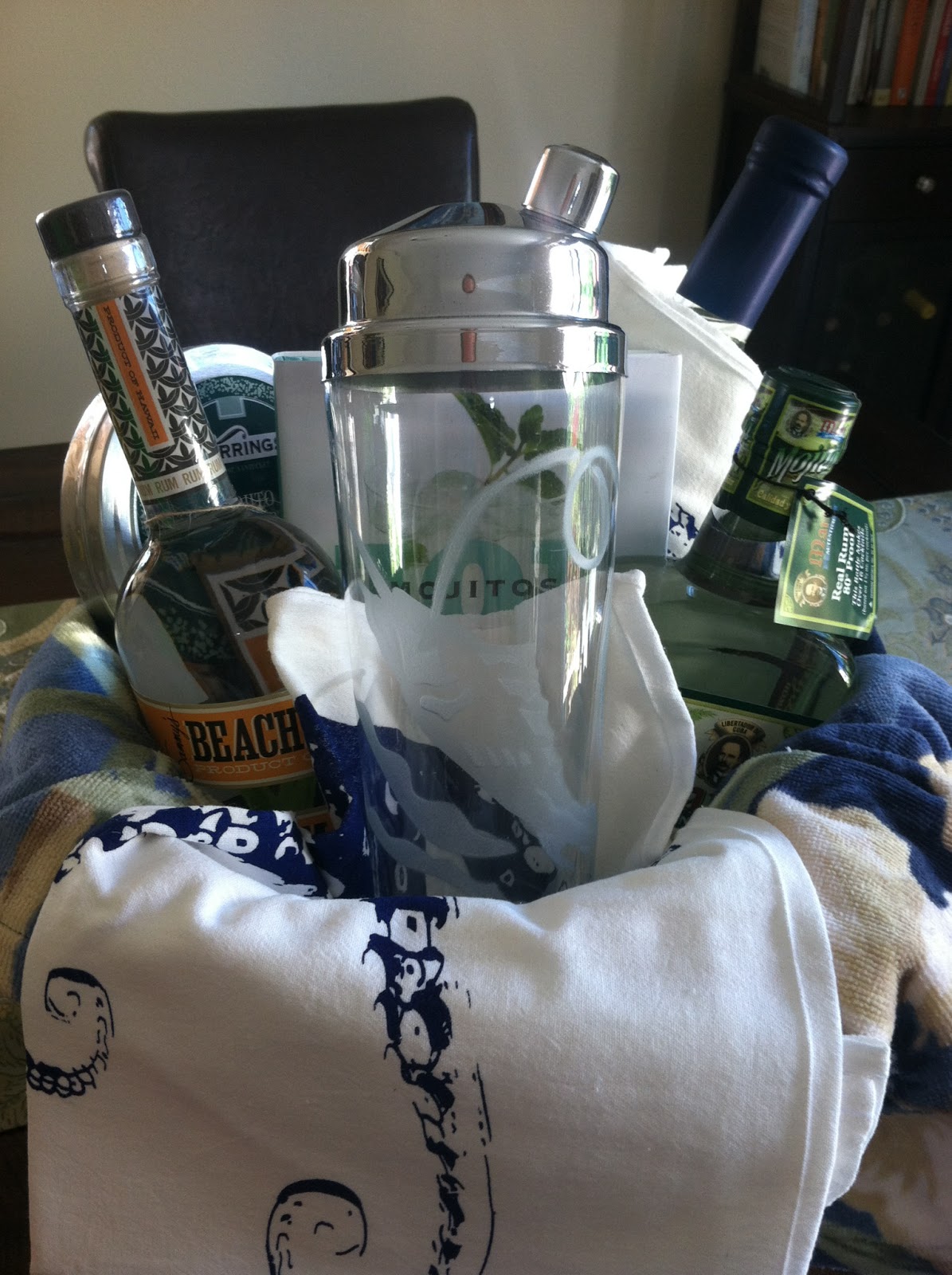 Woof Nanny Mojito Gift Basket