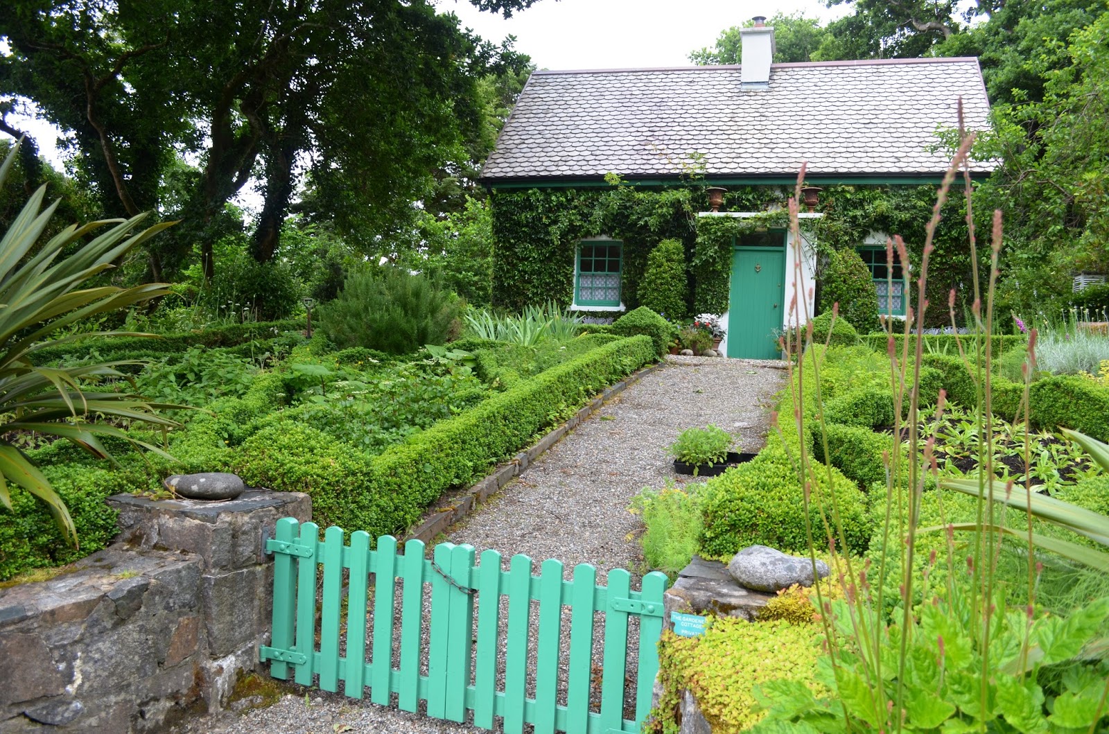Kelli's Northern Ireland Garden Irish Castle Gardening