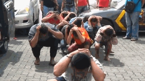 Para pelaku geng motor yang meresahkan warga Semarang (youtube). Para pelaku geng motor yang meresahkan warga Semarang (youtube).