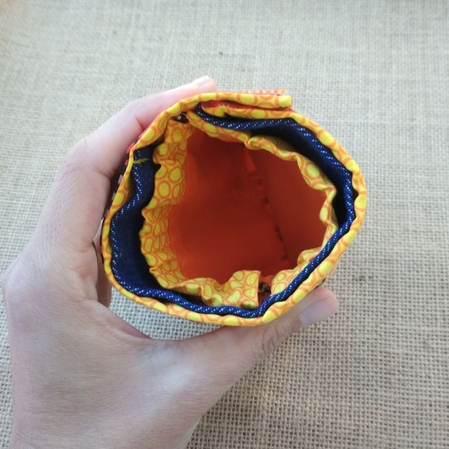 Cartera uve handmade