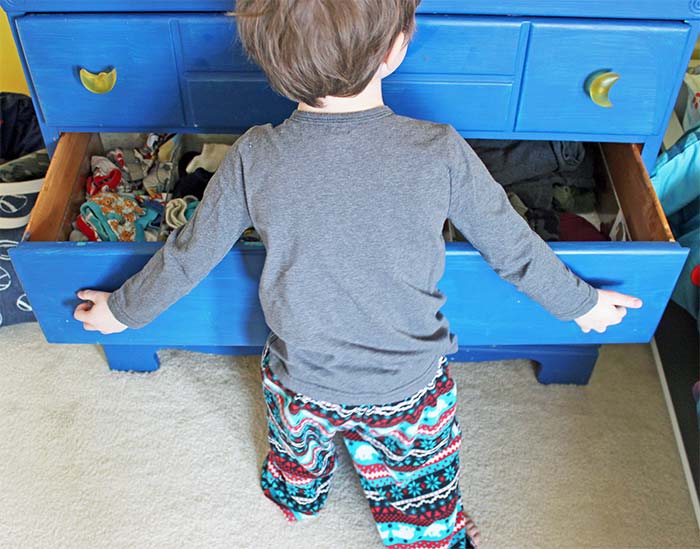 How To Organize A Dresser For Kids With Free Printable Labels