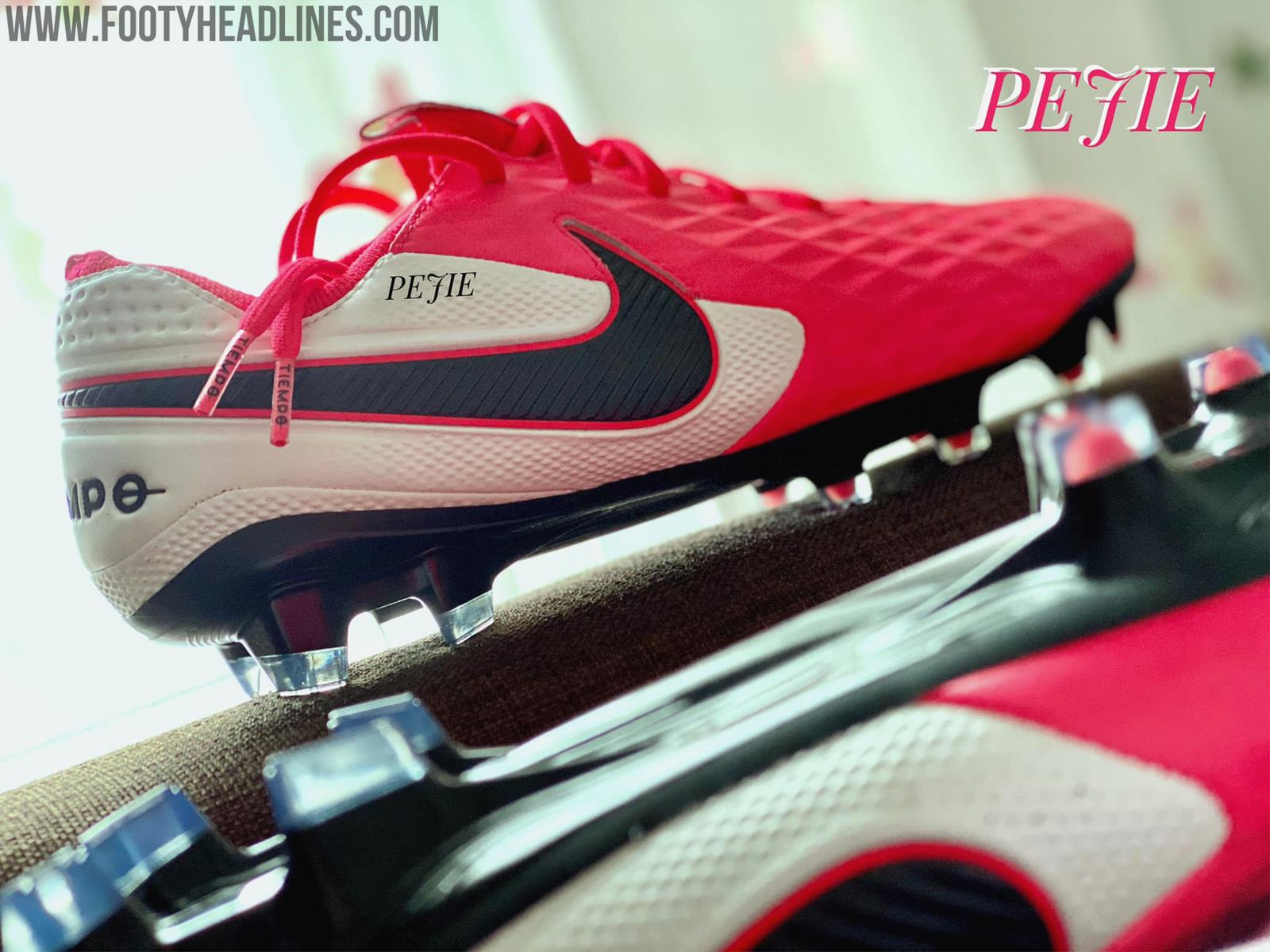 nike tiempo legend 8 crimson