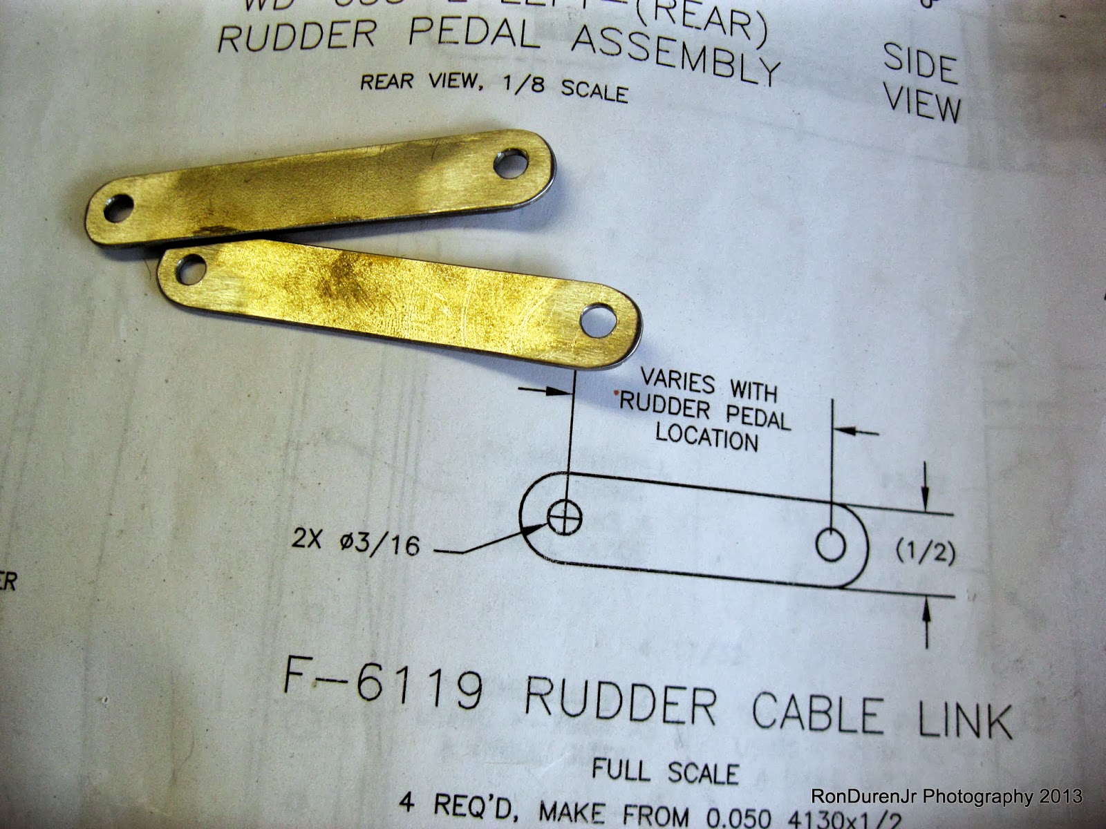 Ron's RV7 Factory Hinge Pin Covers HOBBS 2234.0 hrs