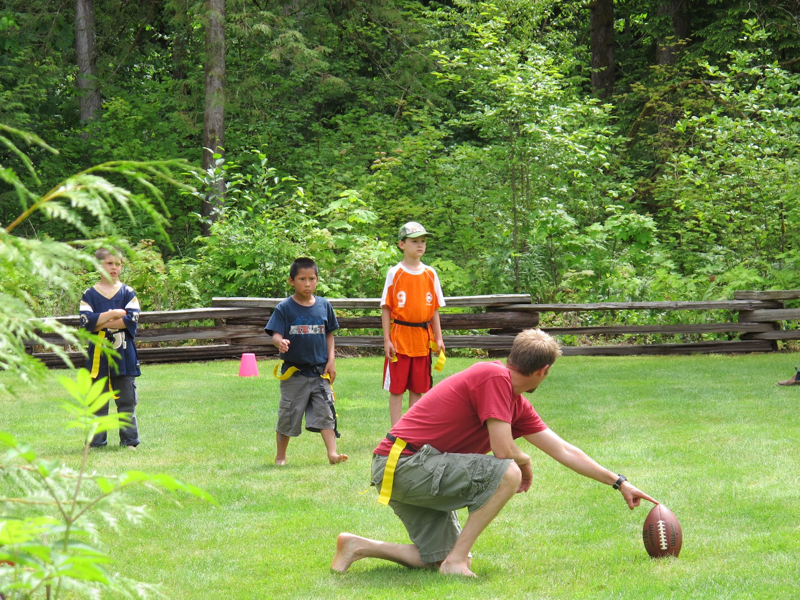 спортивные увлечения. Outside activities. Summer outdoor activities. Indoor and outdoor activities. активный отдых.