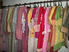 Toko Grosir Baju AISY: Tempat Display Baju