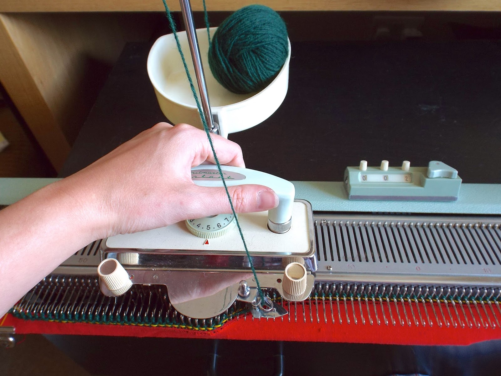 Lily White Legs The great knitting machine experiment!