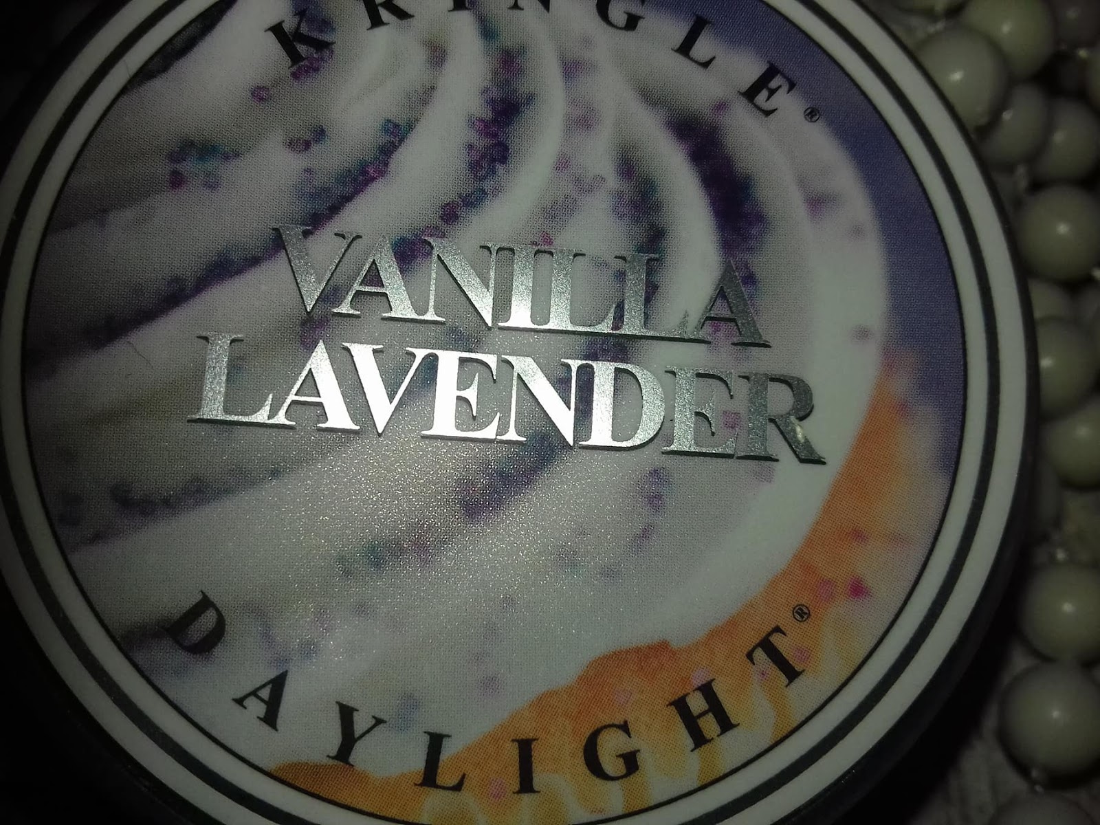 Kosmetyczne szaleństwo Kringle Candle Lavender Vanilla