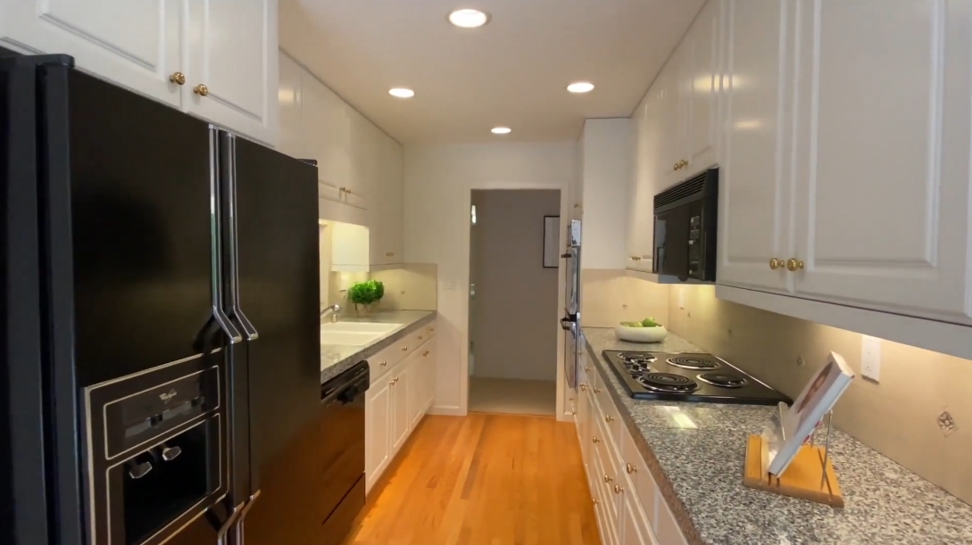 17 Interior Design Photos vs. 20 San Marcos Pl, San Rafael CA Luxury Home Tour
