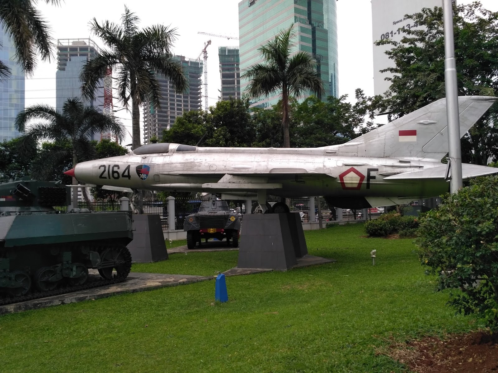 dwndaf-on at blog: Review Wisata 'Museum Satria Mandala' Jakarta