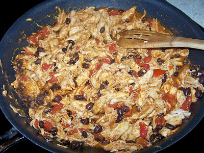 Little Mommy, Big Appetite: Chicken, Tomato, and Black Bean Tacos
