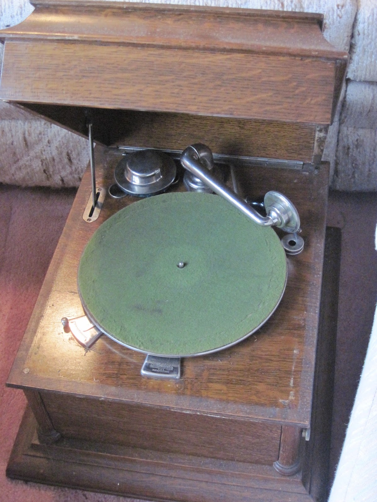 Three Sisters Estate Sale