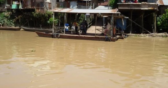 34 Mimpi sungai banjir