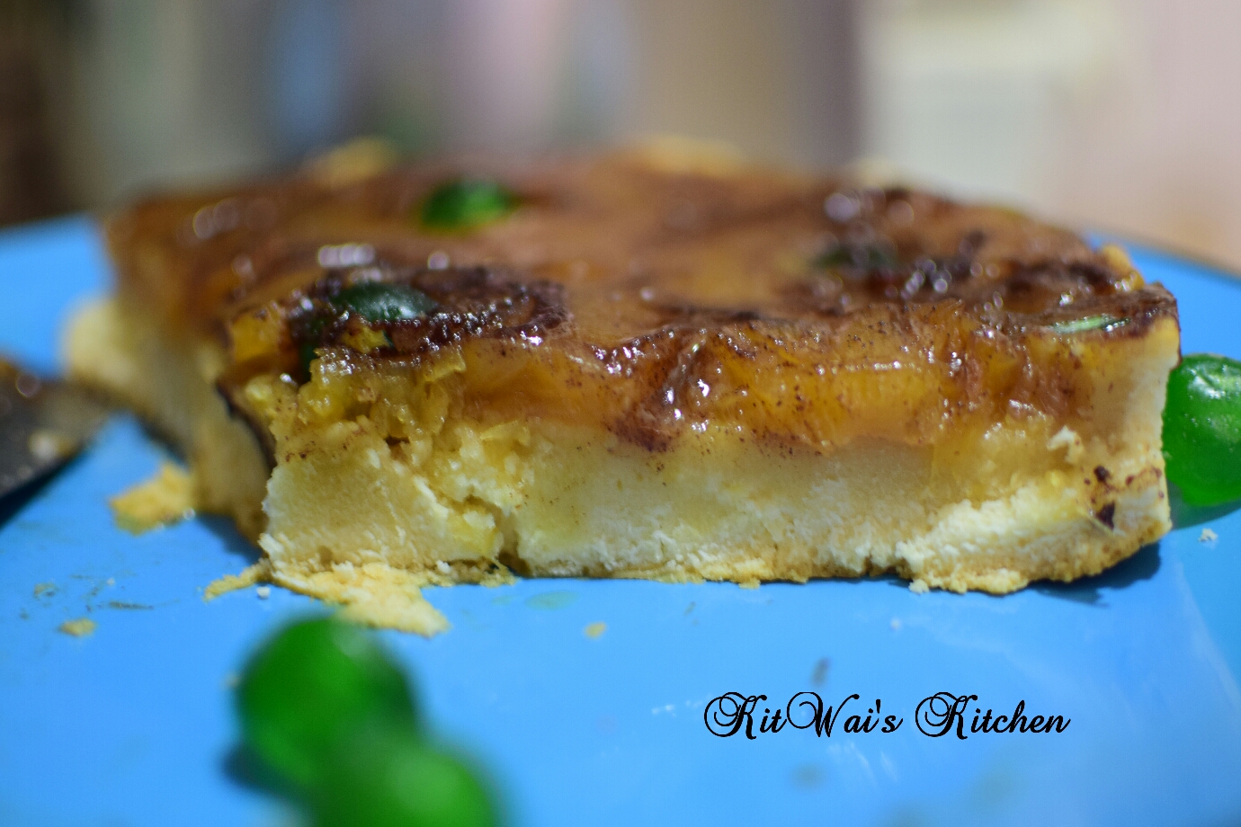 Kit Wai's kitchen 风梨蛋糕 Pineapple Upside Down Cake.