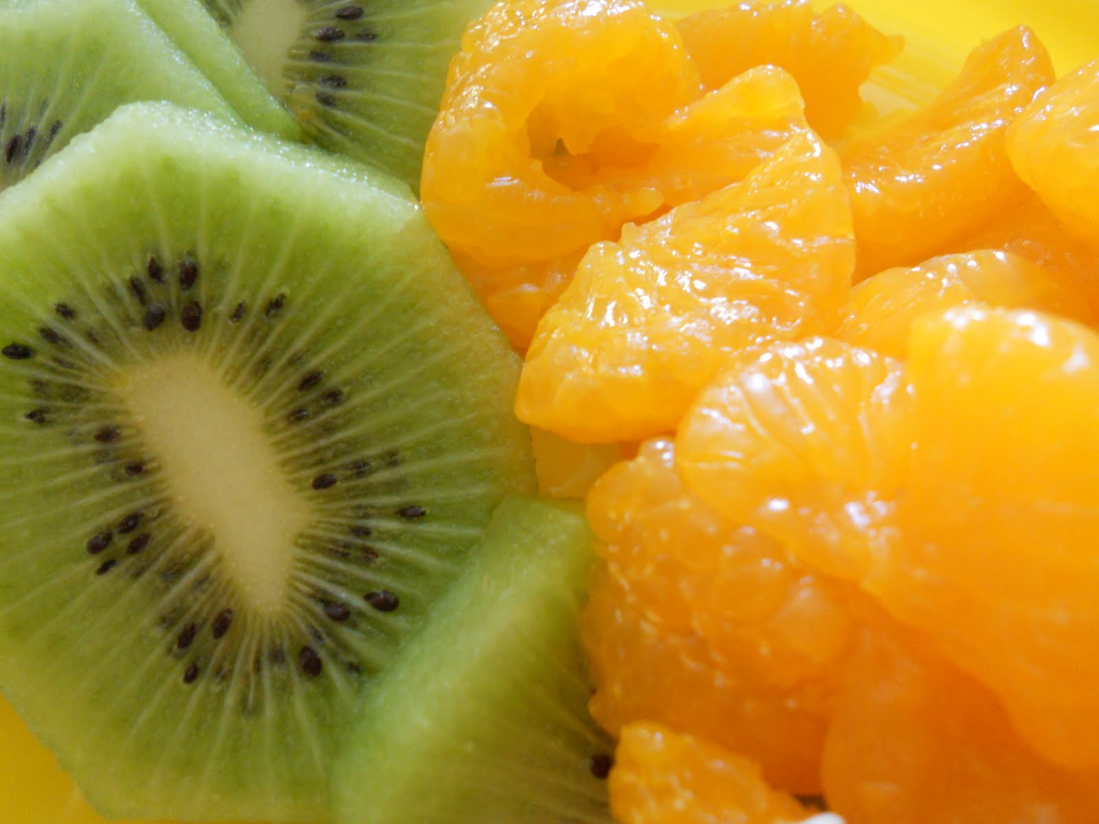 Canapés and Things: Kiwi + Mandarin Salad